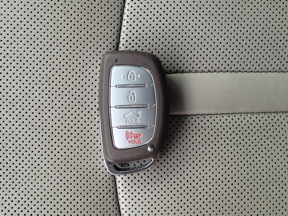 2018 Hyundai Sonata in Memphis, TN 38115 - 18088579 32