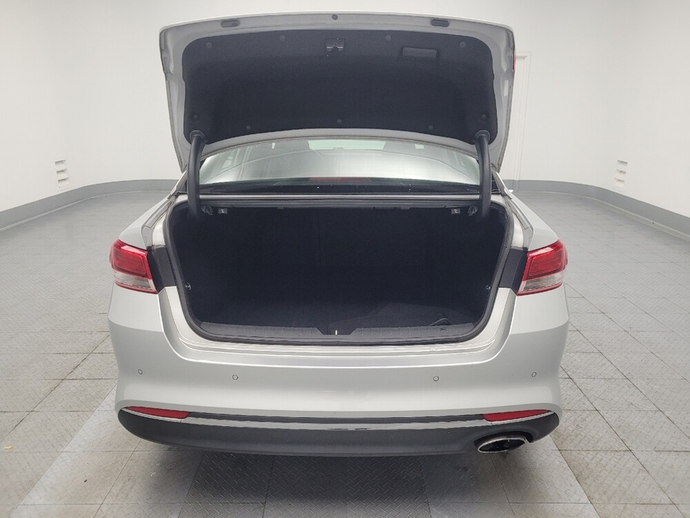 2018 Kia Optima in Memphis, TN 38115 - 18088581 29