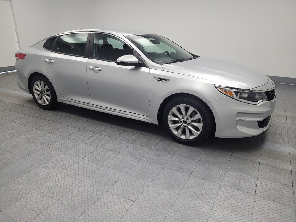 2018 Kia Optima in Memphis, TN 38115 - 18088581 11