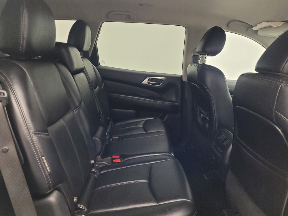 2019 Nissan Pathfinder in Huntsville, AL 35816 - 18088582 19