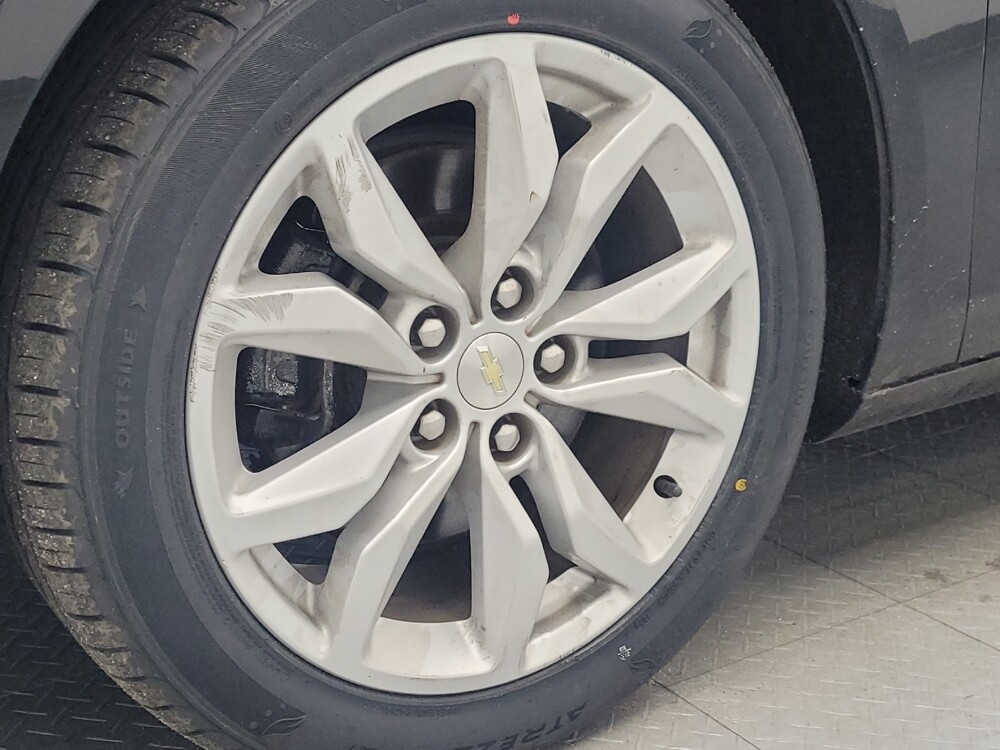 2019 Chevrolet Impala in Memphis, TN 38115 - 18088583 31