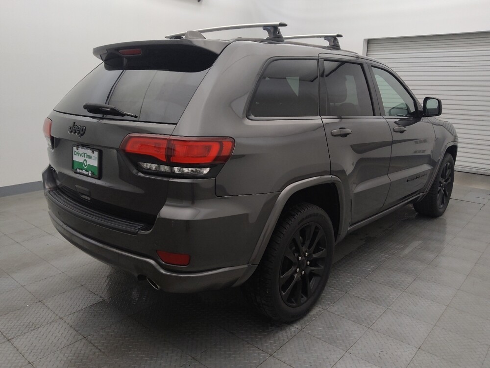 2019 Jeep Grand Cherokee in Houston, TX 77034 - 18088590 9