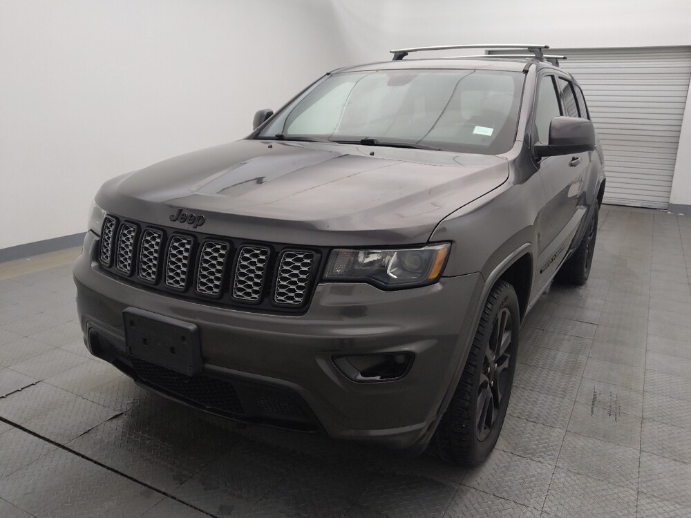 2019 Jeep Grand Cherokee in Houston, TX 77034 - 18088590 15