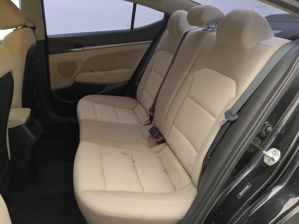 2018 Hyundai Elantra in Baton Rouge, LA 70816 - 18088592 18