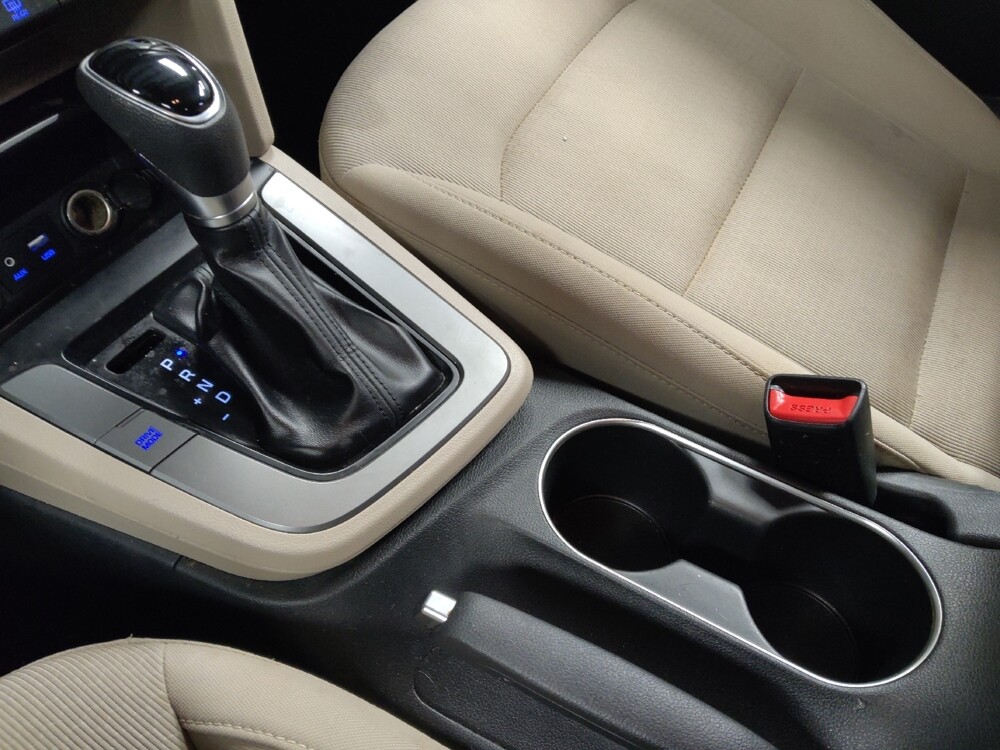 2018 Hyundai Elantra in Baton Rouge, LA 70816 - 18088592 26