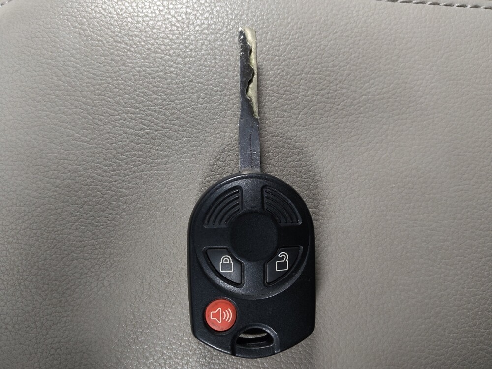 2013 Ford Escape in Houston, TX 77034 - 18088594 32