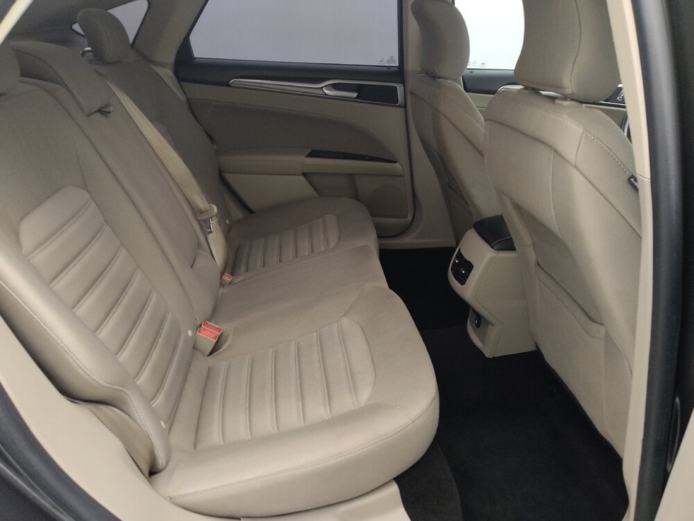 2019 Ford Fusion in Houston, TX 77034 - 18088597 19