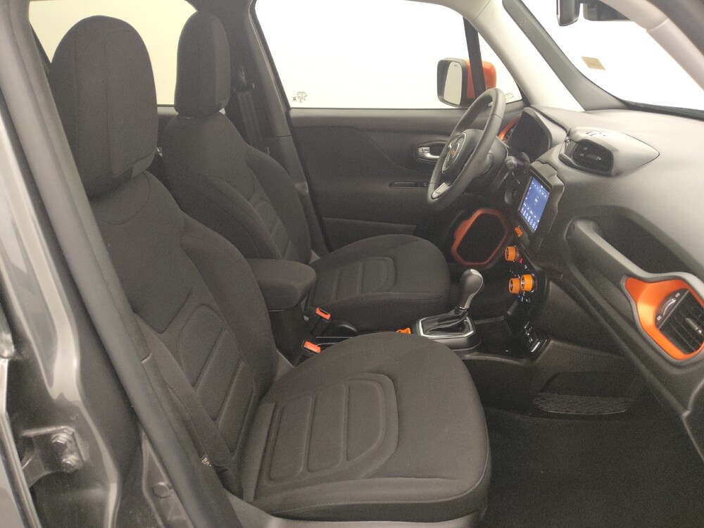 2020 Jeep Renegade in Baton Rouge, LA 70816 - 18088598 21