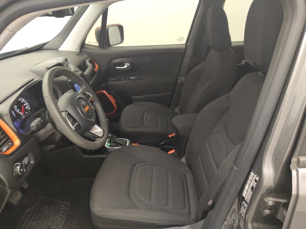 2020 Jeep Renegade in Baton Rouge, LA 70816 - 18088598 17