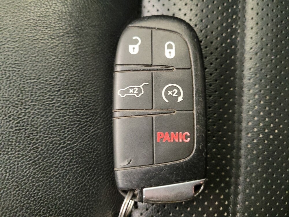 2019 Jeep Grand Cherokee in Louisville, KY 40258 - 18088604 32