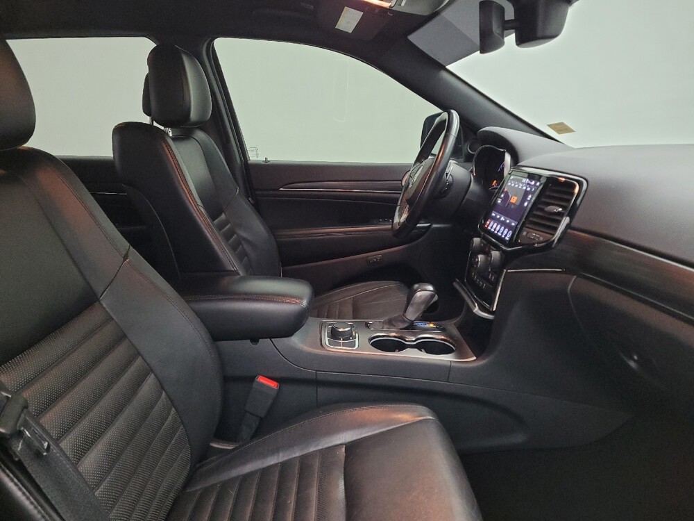 2019 Jeep Grand Cherokee in Louisville, KY 40258 - 18088604 21