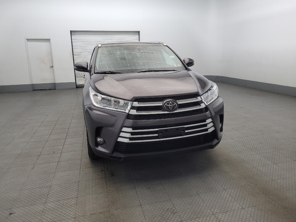 2019 Toyota Highlander in Williamstown, NJ 8094 - 18088614 14