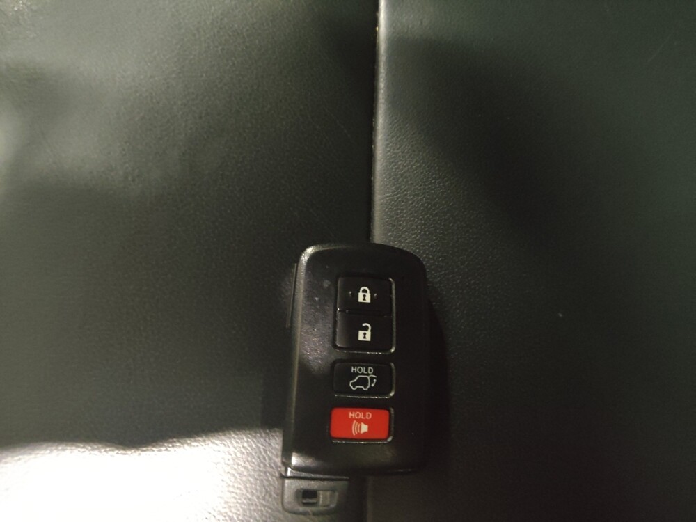 2019 Toyota Highlander in Williamstown, NJ 8094 - 18088614 32