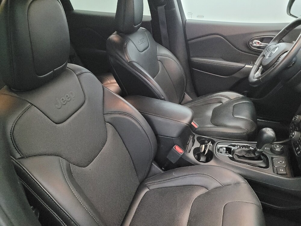 2019 Jeep Cherokee in Pittsburgh, PA 15236 - 18088618 21