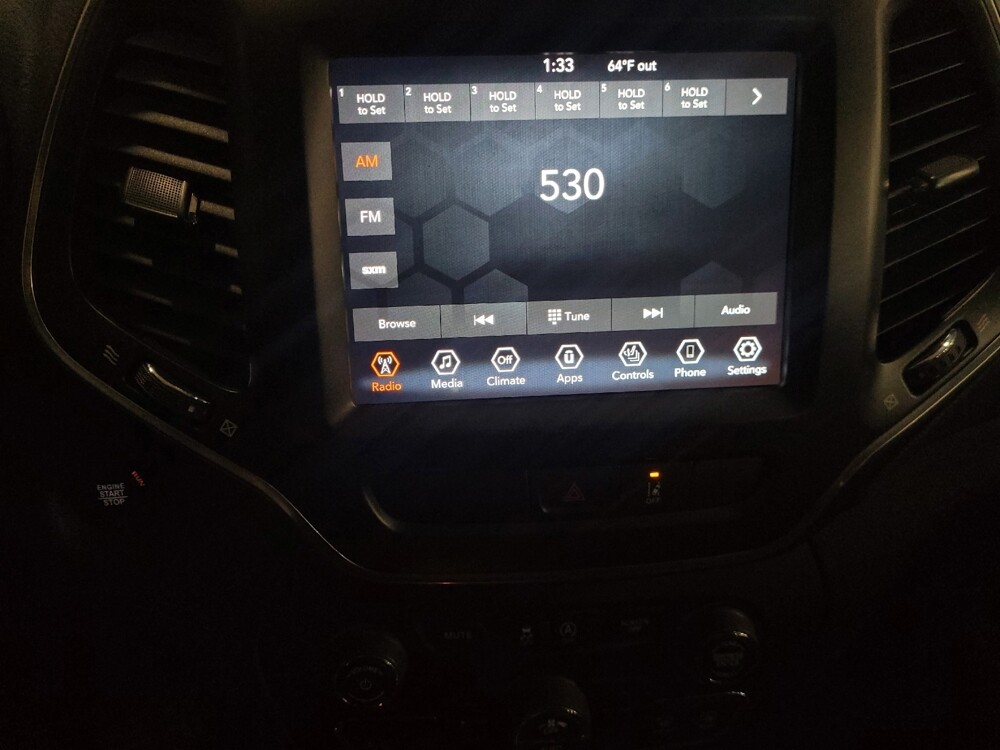 2022 Jeep Cherokee in Pittsburgh, PA 15236 - 18088620 25