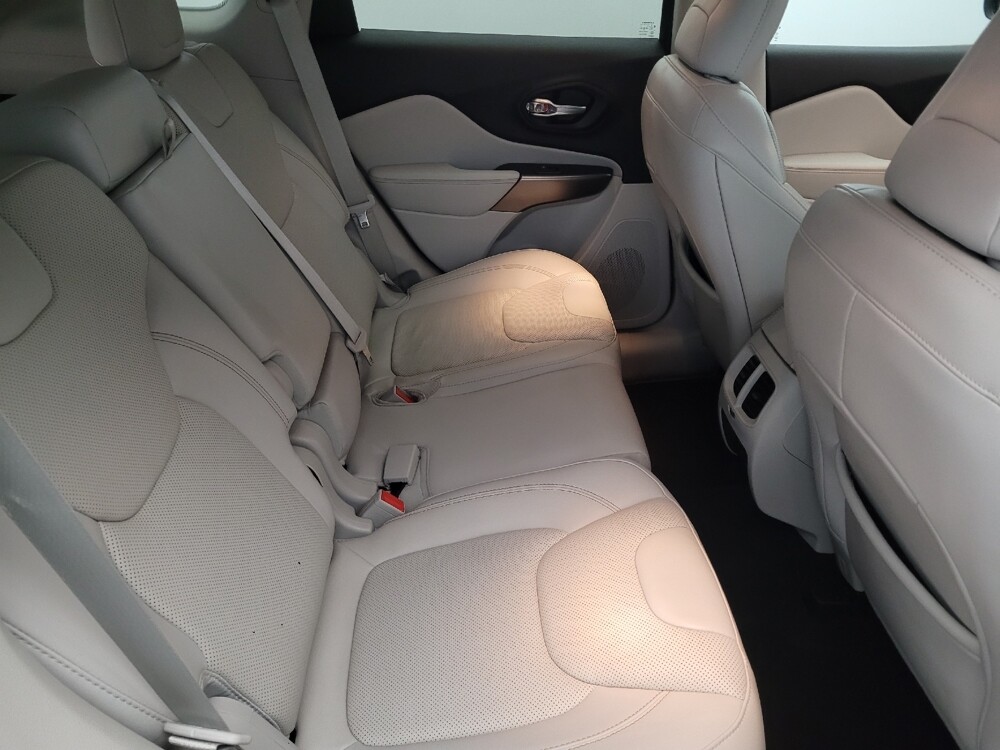 2020 Jeep Cherokee in Williamstown, NJ 8094 - 18088626 19