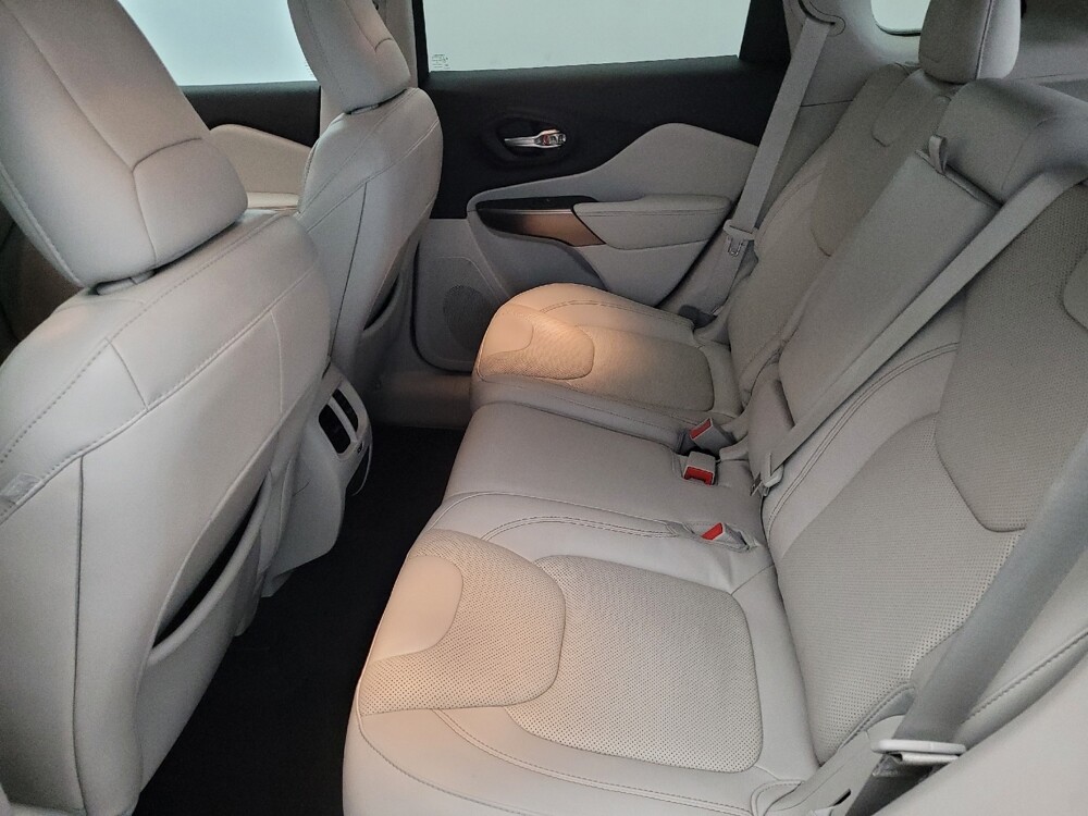 2020 Jeep Cherokee in Williamstown, NJ 8094 - 18088626 18