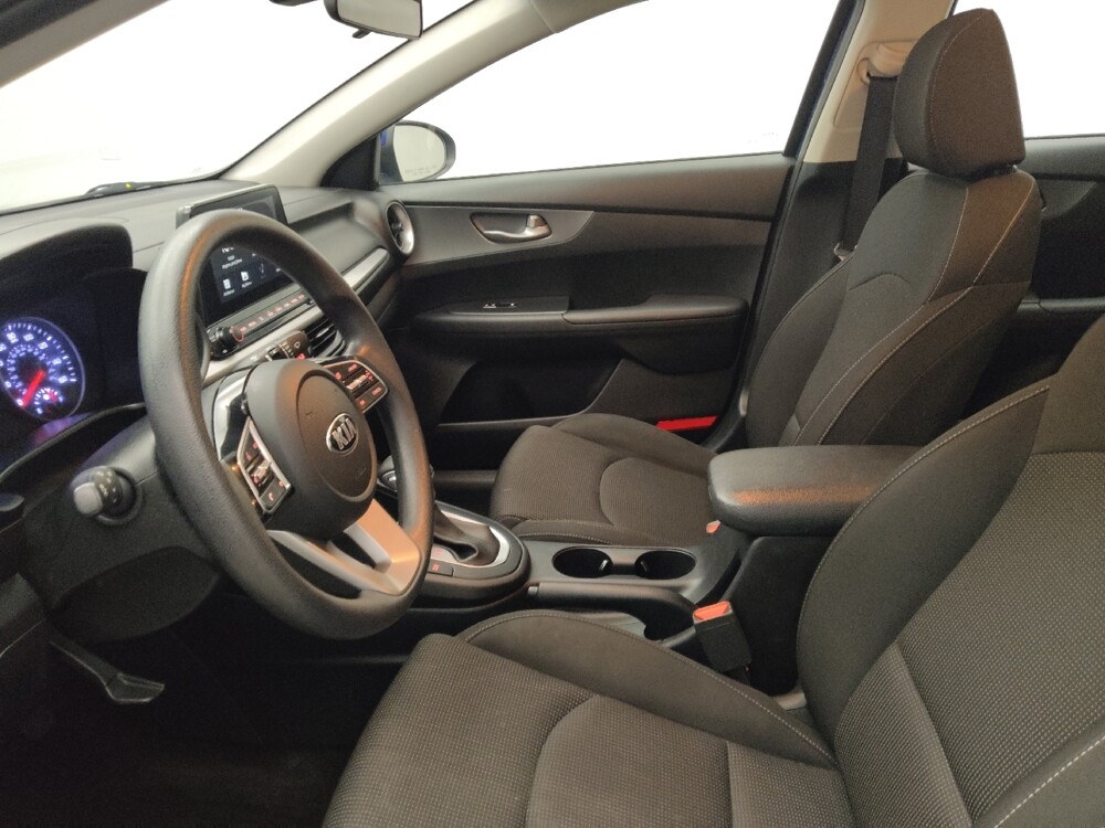 2020 Kia Forte in Peoria, IL 61615 - 18088636 17