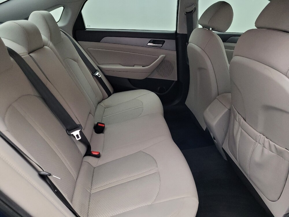 2018 Hyundai Sonata in Miami, FL 33157 - 18088639 19