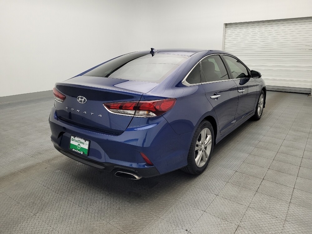 2018 Hyundai Sonata in Miami, FL 33157 - 18088639 9
