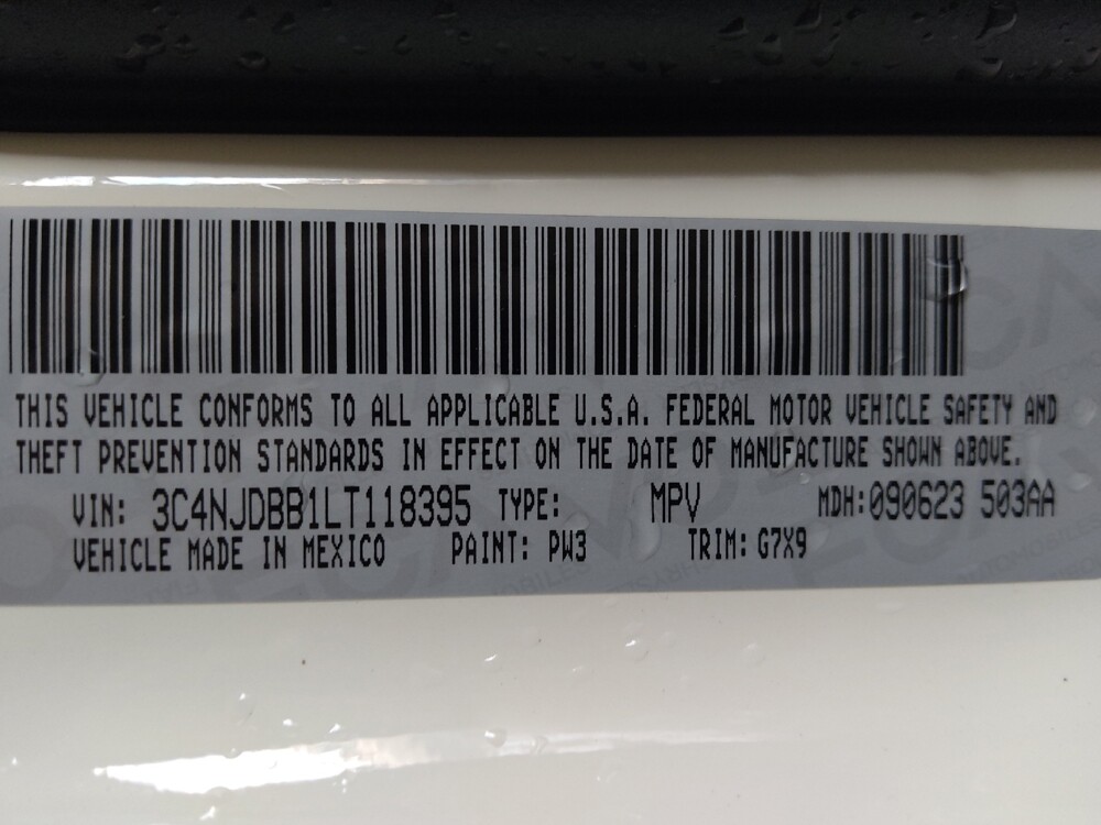 2020 Jeep Compass in Baton Rouge, LA 70816 - 18088645 33