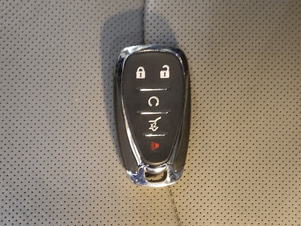 2019 Chevrolet Equinox in Columbia, SC 29210 - 18088658 32