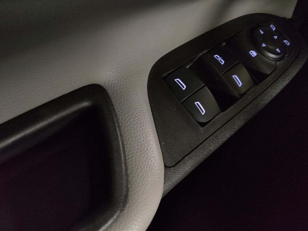 2021 Chevrolet Equinox in Duluth, GA 30096 - 18088660 27