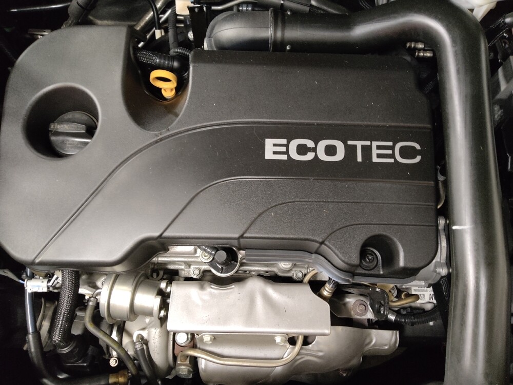 2021 Chevrolet Equinox in Duluth, GA 30096 - 18088660 30