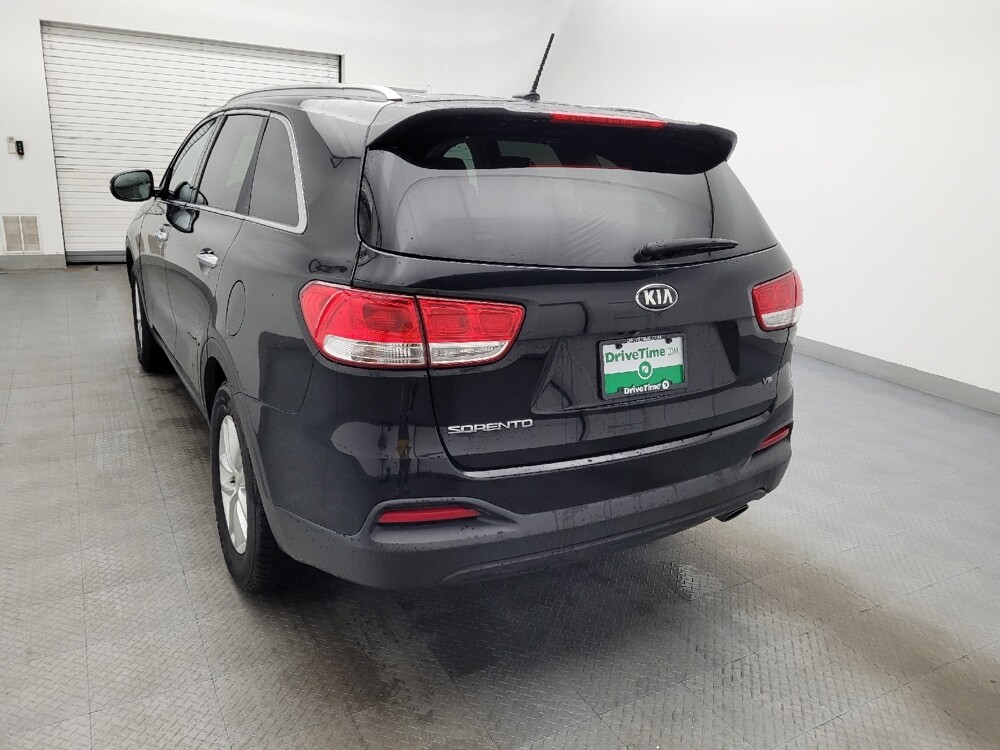2016 Kia Sorento in Winston-Salem, NC 27103 - 18088666 6