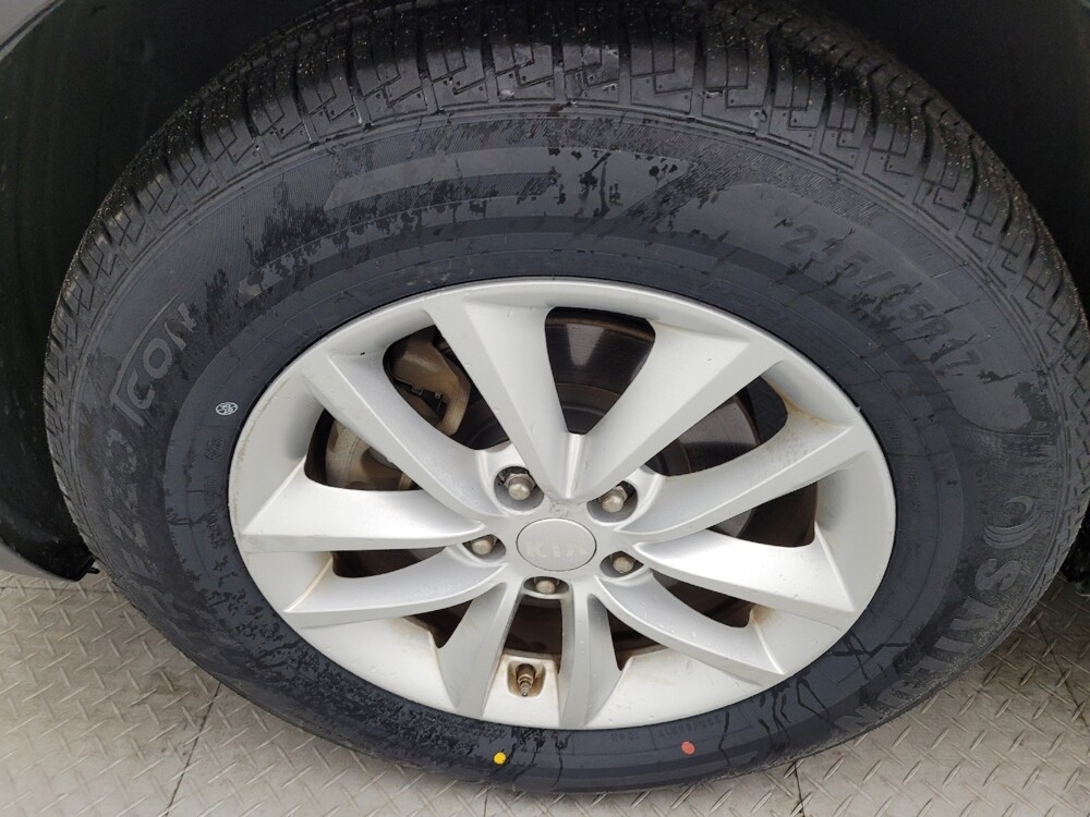 2016 Kia Sorento in Winston-Salem, NC 27103 - 18088666 31