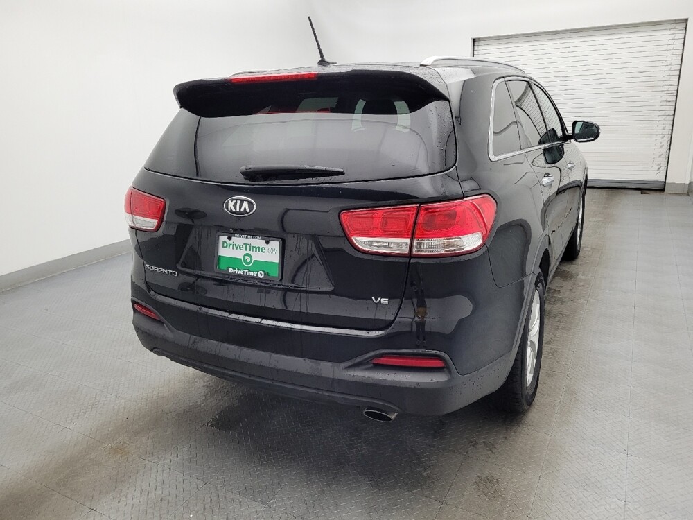 2016 Kia Sorento in Winston-Salem, NC 27103 - 18088666 7