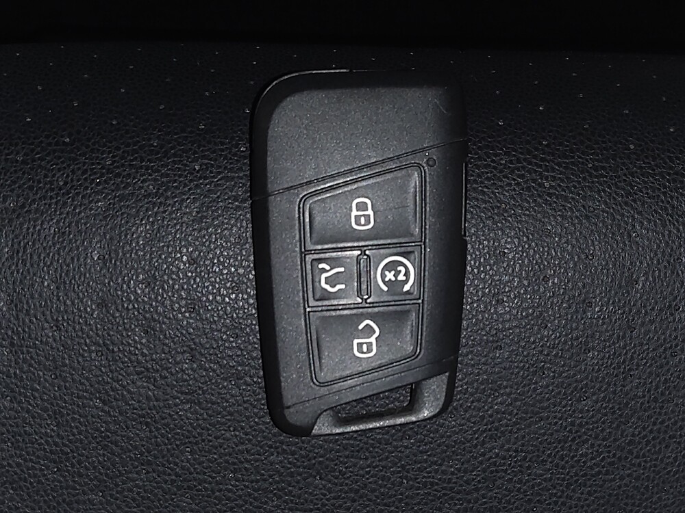 2019 Volkswagen Jetta in Miami, FL 33157 - 18088671 32