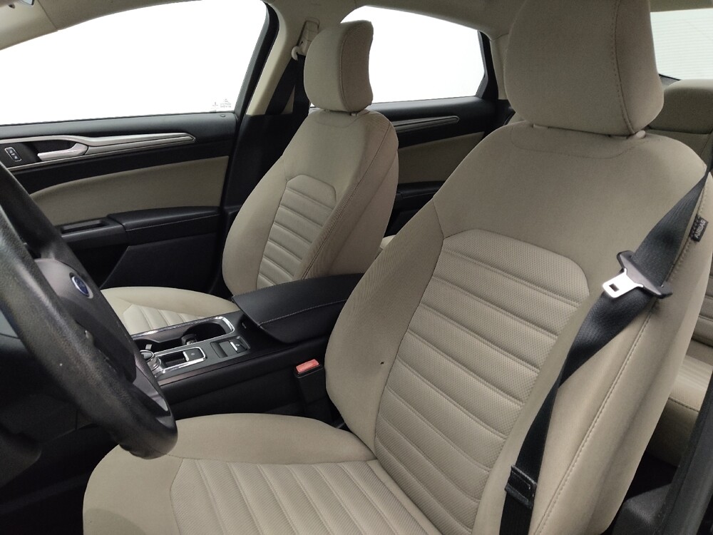 2017 Ford Fusion in Duluth, GA 30096 - 18088675 17