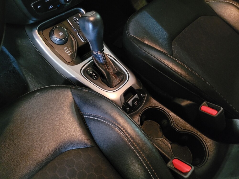 2019 Jeep Compass in Orlando, FL 32808 - 18088676 26