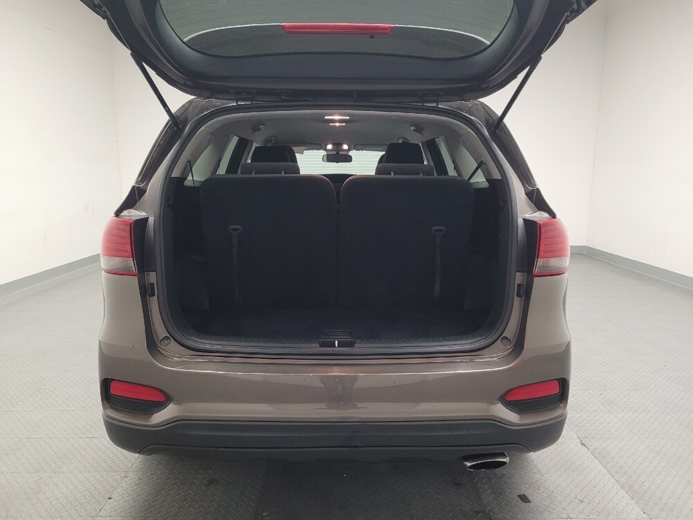 2020 Kia Sorento in Torrance, CA 90504 - 18088678 29