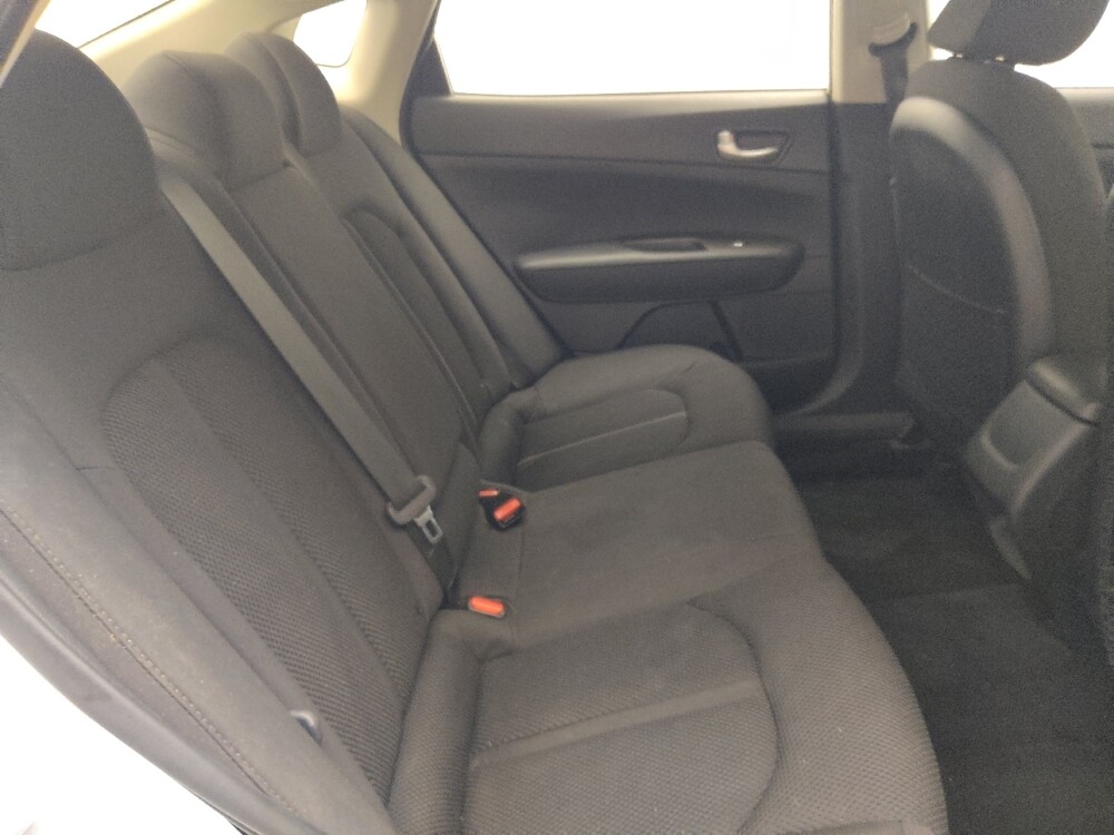 2019 Kia Optima in Jacksonville, FL 32210 - 18088679 19