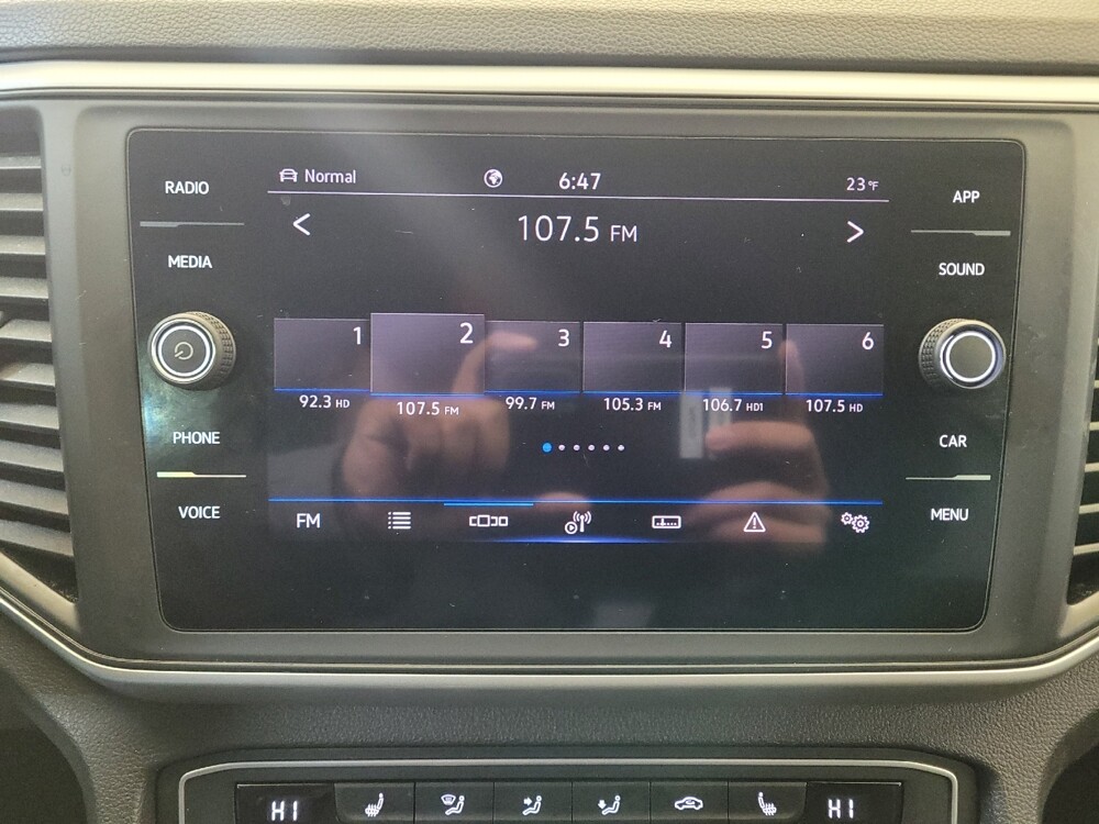 2021 Volkswagen Atlas in Louisville, KY 40258 - 18088681 25