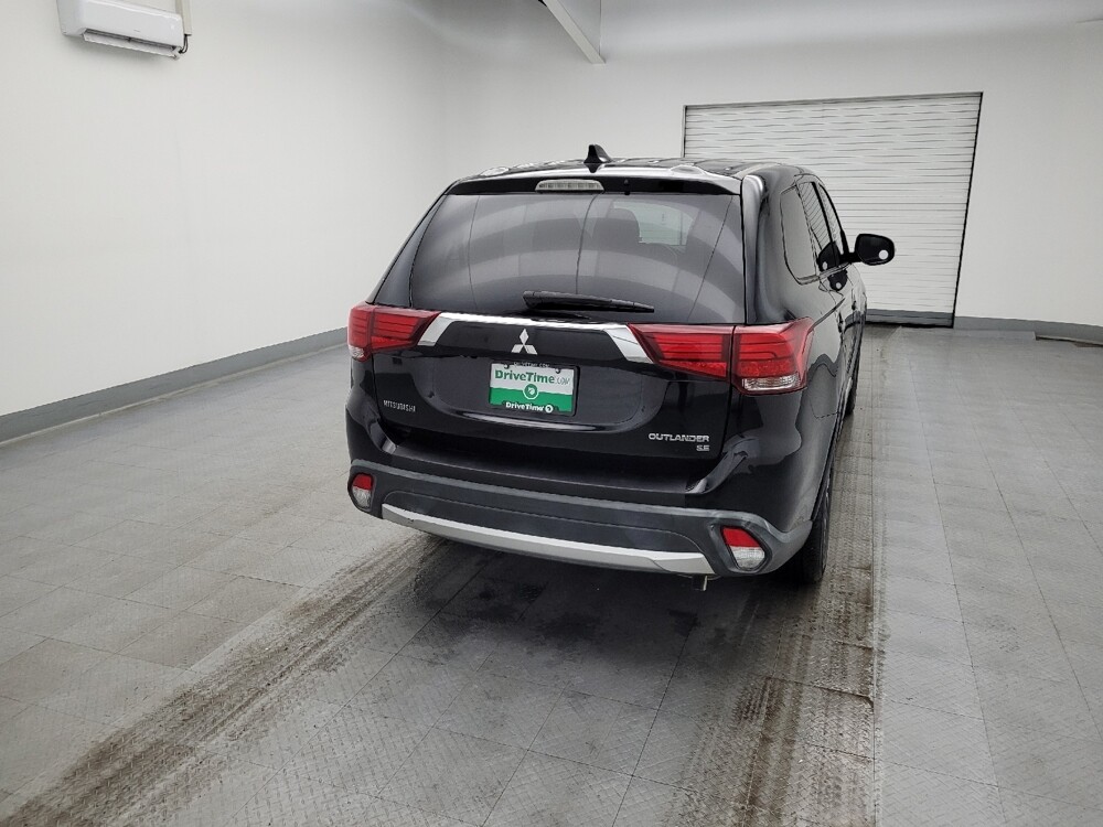 2018 Mitsubishi Outlander in Louisville, KY 40258 - 18088682 7