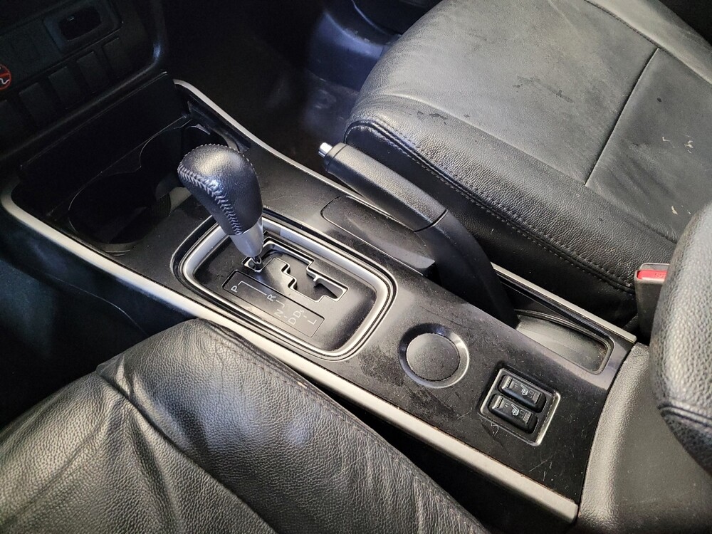 2018 Mitsubishi Outlander in Louisville, KY 40258 - 18088682 26