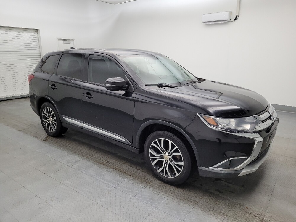2018 Mitsubishi Outlander in Louisville, KY 40258 - 18088682 11