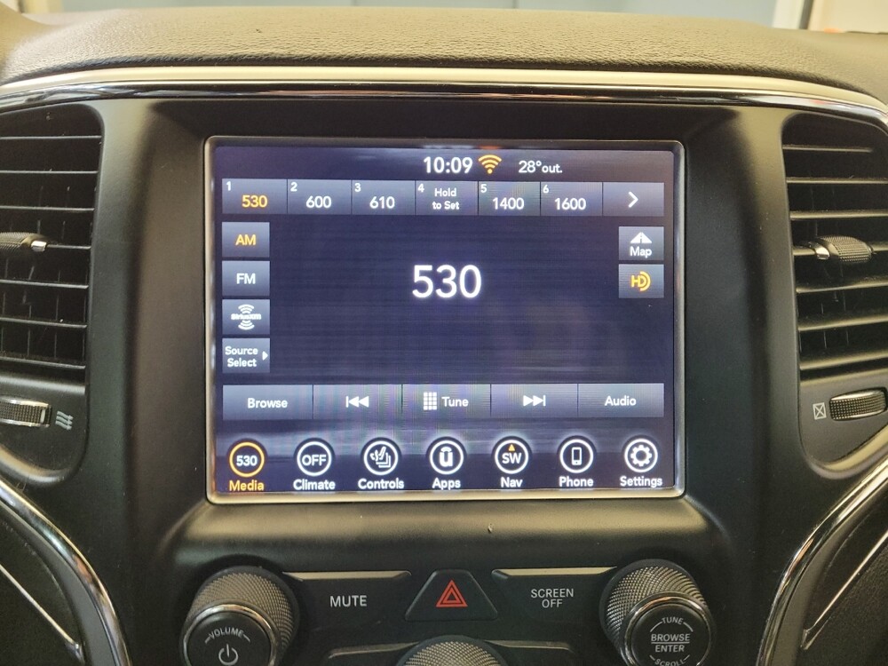 2018 Jeep Grand Cherokee in Louisville, KY 40258 - 18088683 25