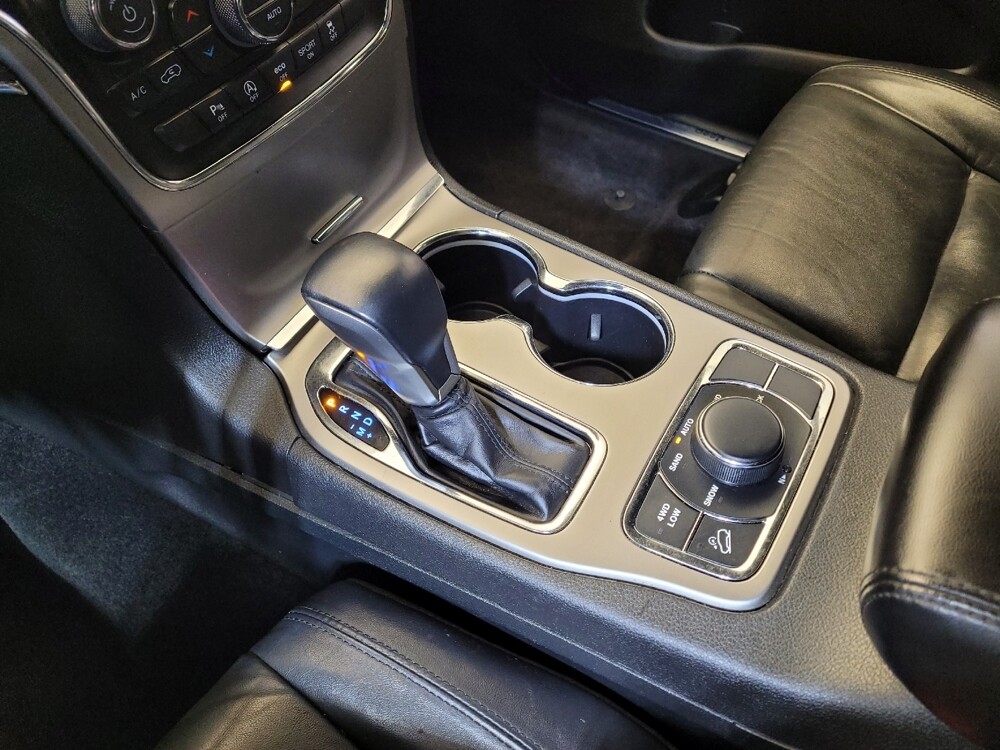 2018 Jeep Grand Cherokee in Louisville, KY 40258 - 18088683 26