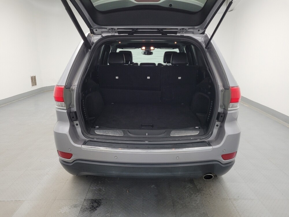2018 Jeep Grand Cherokee in Louisville, KY 40258 - 18088683 29