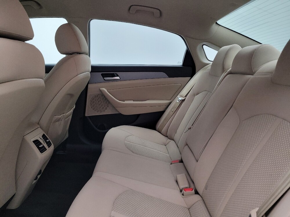 2019 Hyundai Sonata in Louisville, KY 40258 - 18088685 18