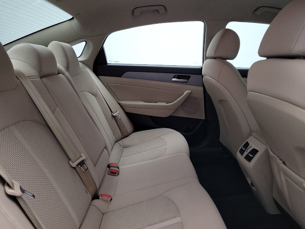 2019 Hyundai Sonata in Louisville, KY 40258 - 18088685 19