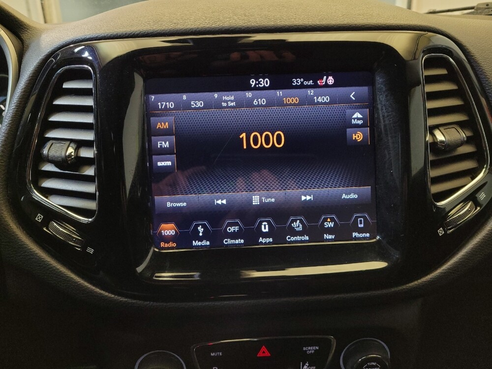 2018 Jeep Compass in Louisville, KY 40258 - 18088686 25