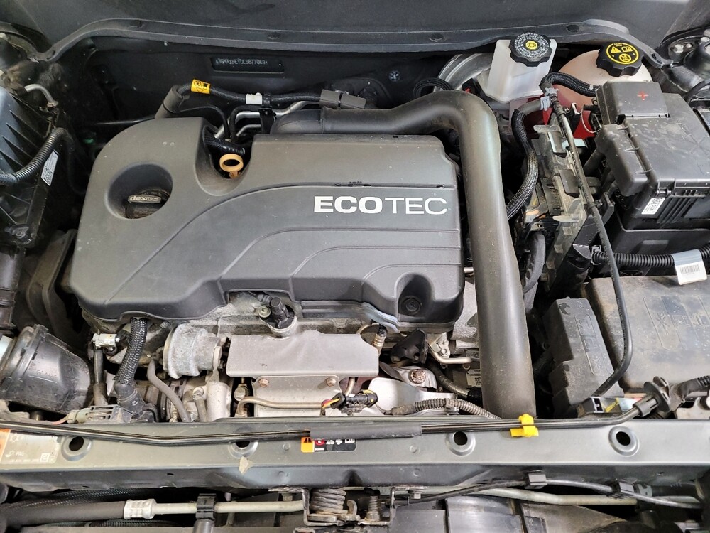 2020 Chevrolet Equinox in Louisville, KY 40258 - 18088689 30