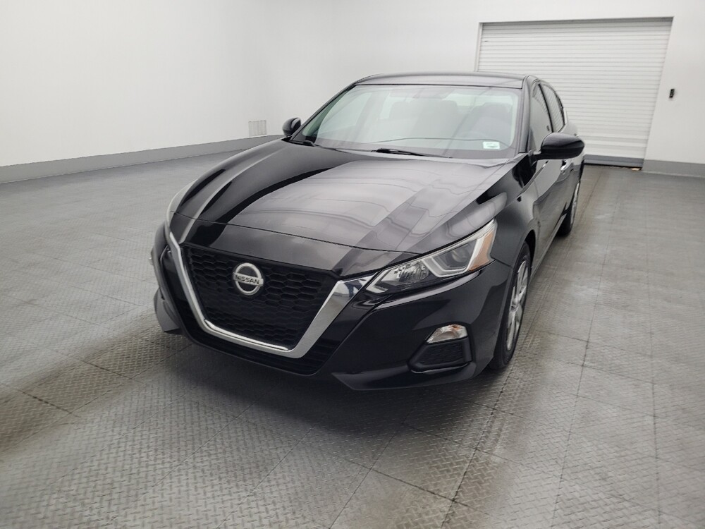 2019 Nissan Altima in Orlando, FL 32808 - 18088691 15