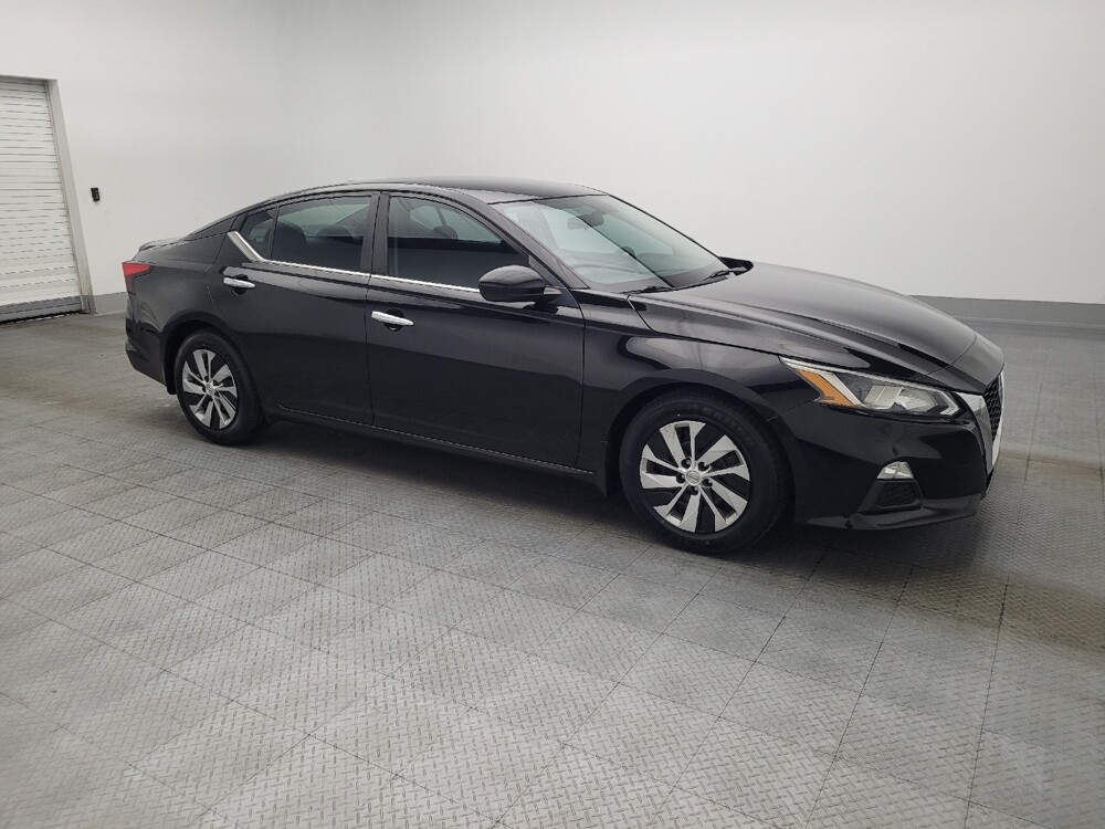 2019 Nissan Altima in Orlando, FL 32808 - 18088691 11