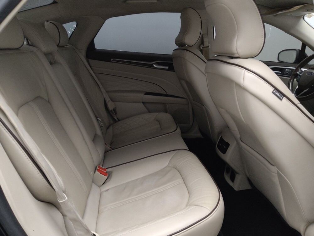 2018 Ford Fusion in Arlington, TX 76011 - 18088697 19